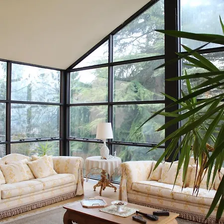 فندق مبيت وإفطار Cadgal - Tenuta La Cova 3*