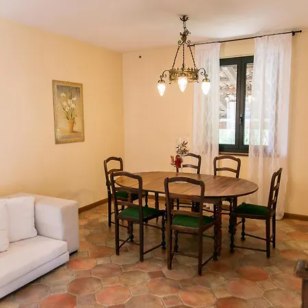 Cadgal - Tenuta La Cova 3*