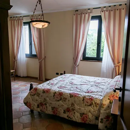 Cadgal - Tenuta La Cova * Каламандрана