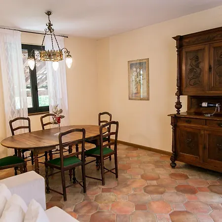 Cadgal - Tenuta La Cova Bed & Breakfast Calamandrana