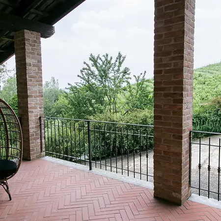 Bed & Breakfast Cadgal - Tenuta La Cova 3*