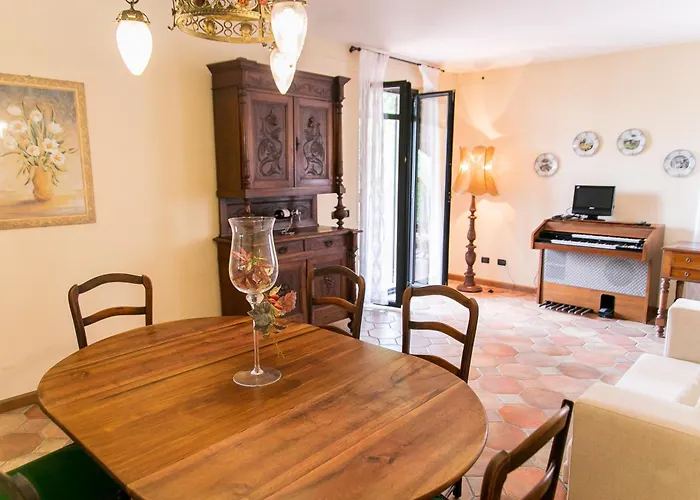 Cadgal - Tenuta La Cova 3*