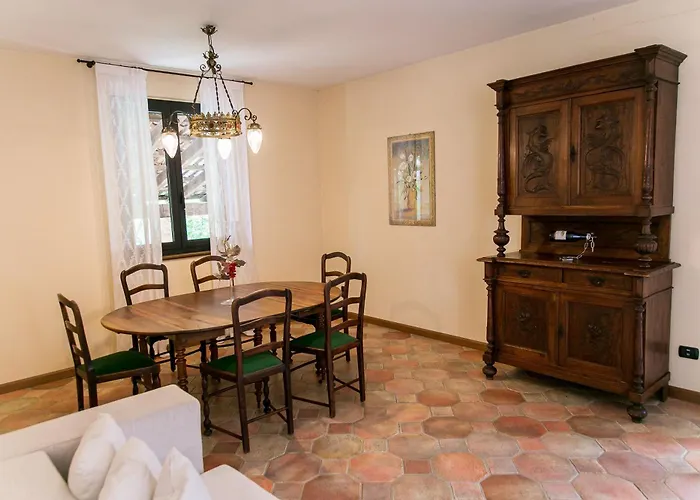 Cadgal - Tenuta La Cova فندق مبيت وإفطار Calamandrana